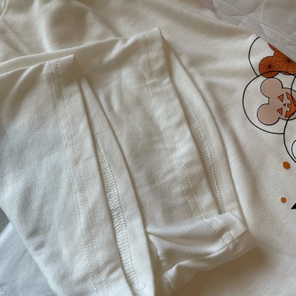 Halloween👻🎃Minnie Mouse ladies Tee - Picture 9 of 9